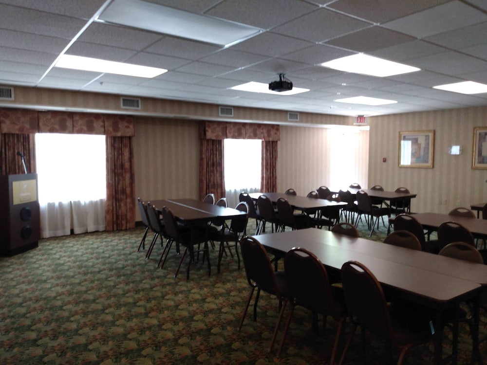 The Glenville Inn - photo 36