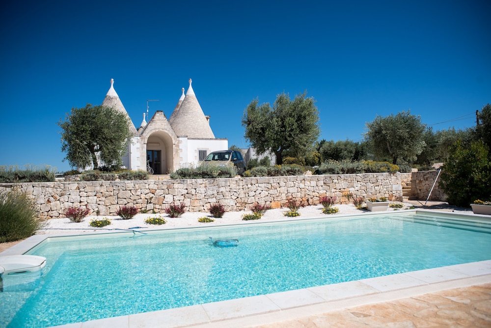 Country House da Già by TrulliCervarolo — 4-Star Luxury Hotel in Ostuni, Italy