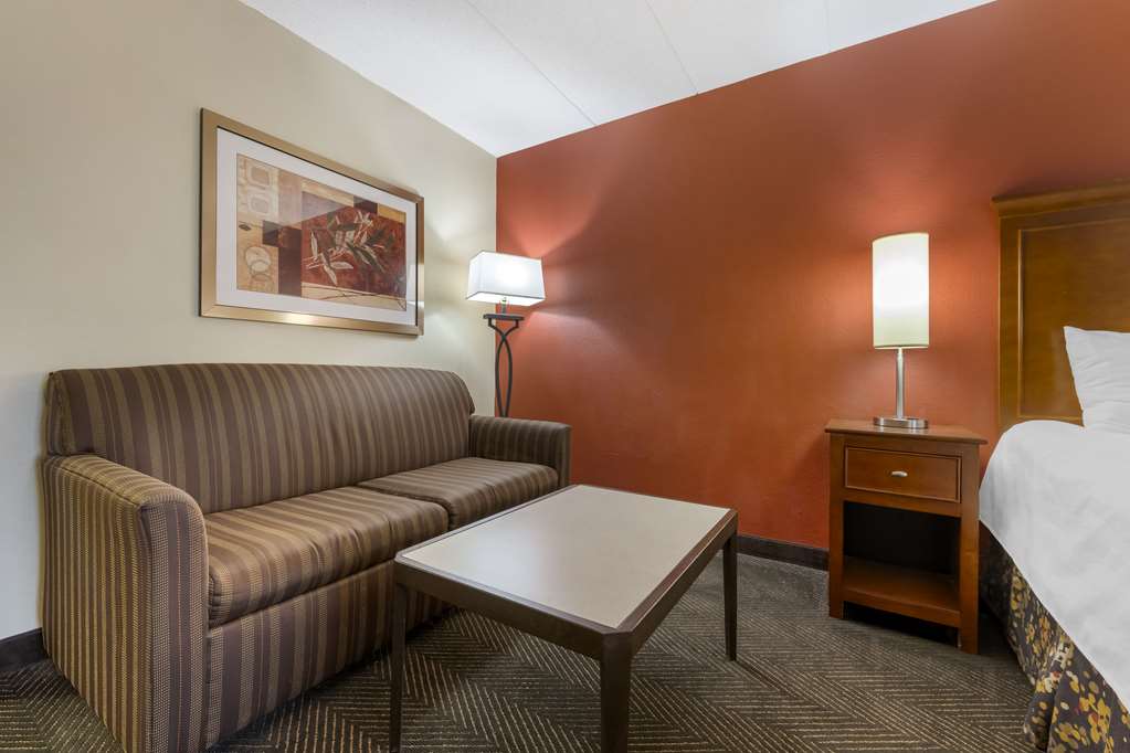 Best Western Plus St. Paul North Shoreview - photo 35