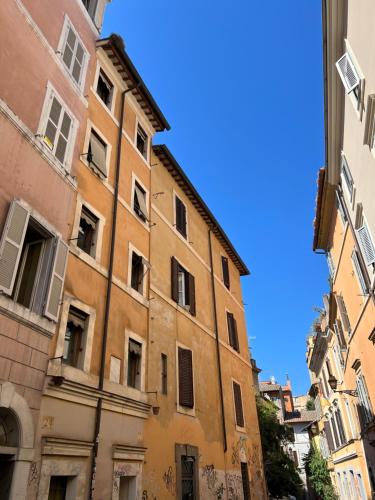 iFlat The Tiber Gem — 4-Star Luxury Hotel in Rome, Italy