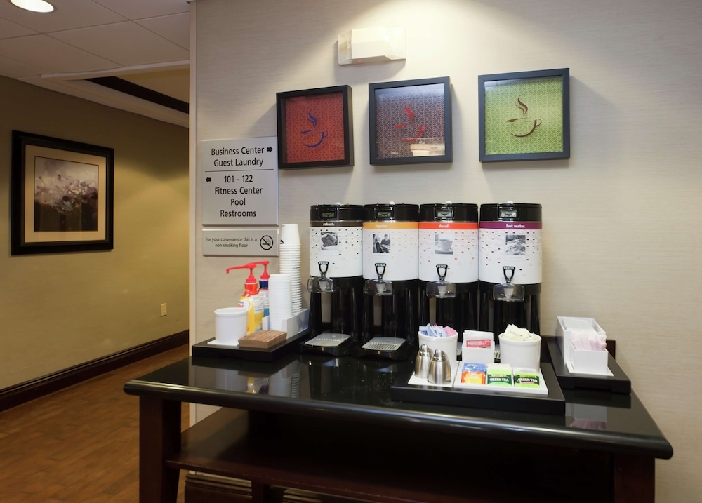 Hampton Inn North Brunswick New Brunswick - photo 29