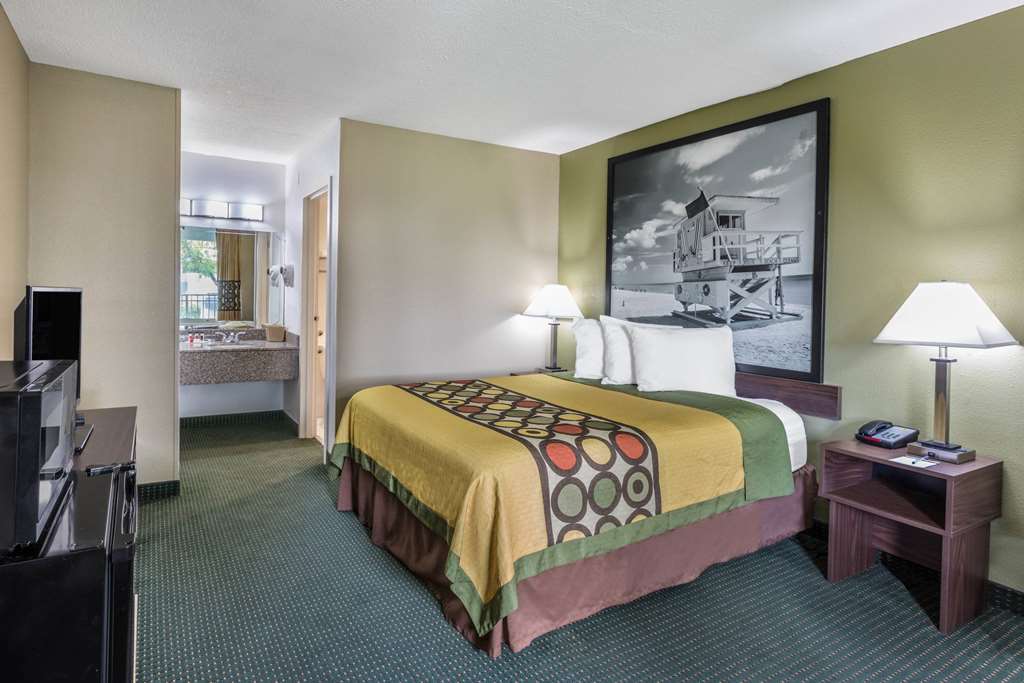 Super 8 by Wyndham Ocala I 75 - photo 31