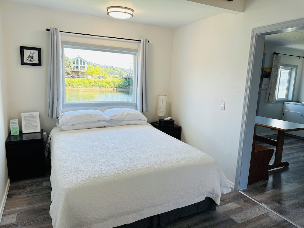 Raines Resort Cabins & RV - photo 25