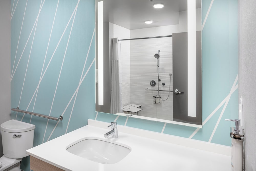 avid hotel North Platte by IHG - photo 10