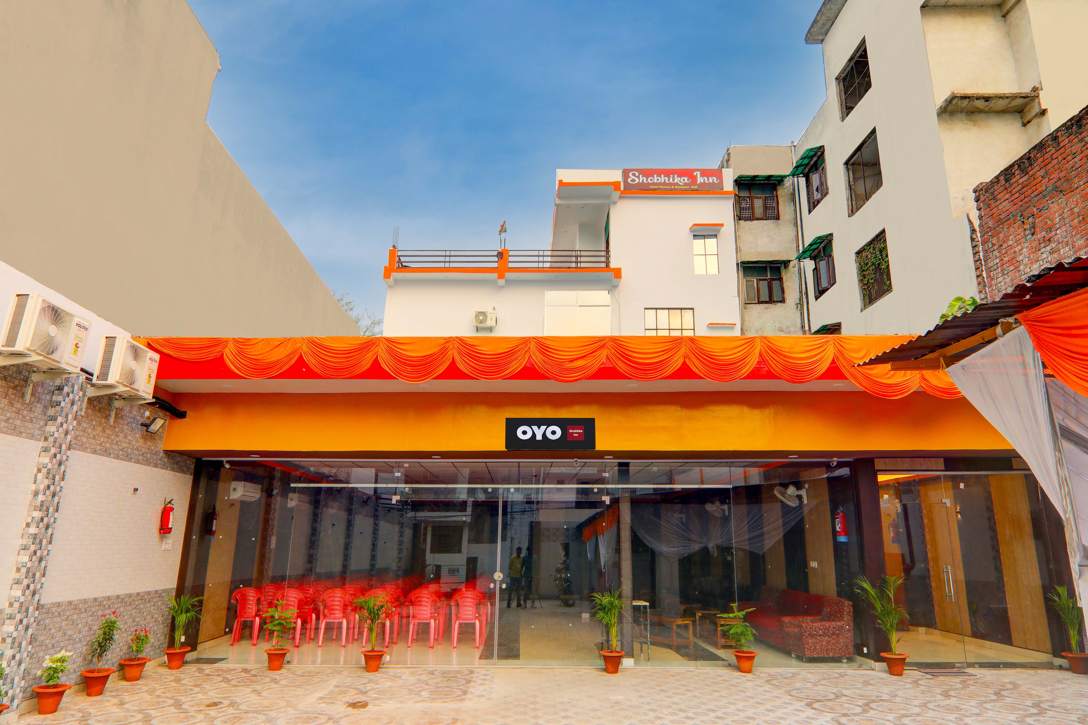 Hotel O Shobhika Inn — 4-Star Luxury Hotel in Lucknow, India