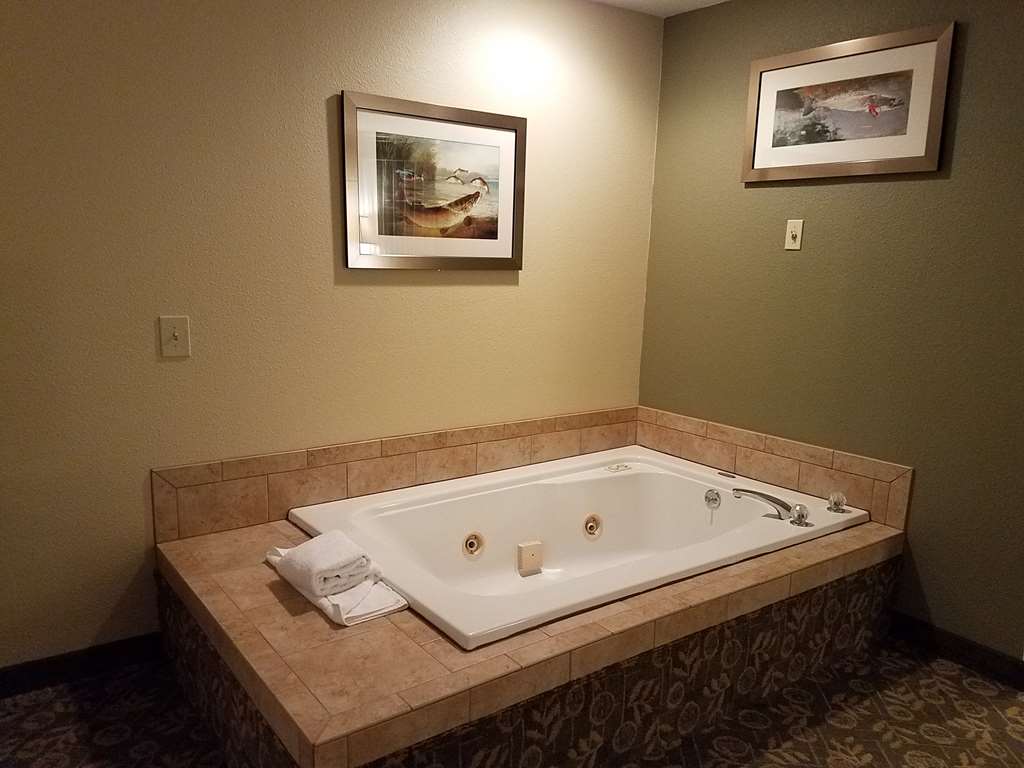 Best Western Salbasgeon Inn & Suites Of Reedsport - photo 29