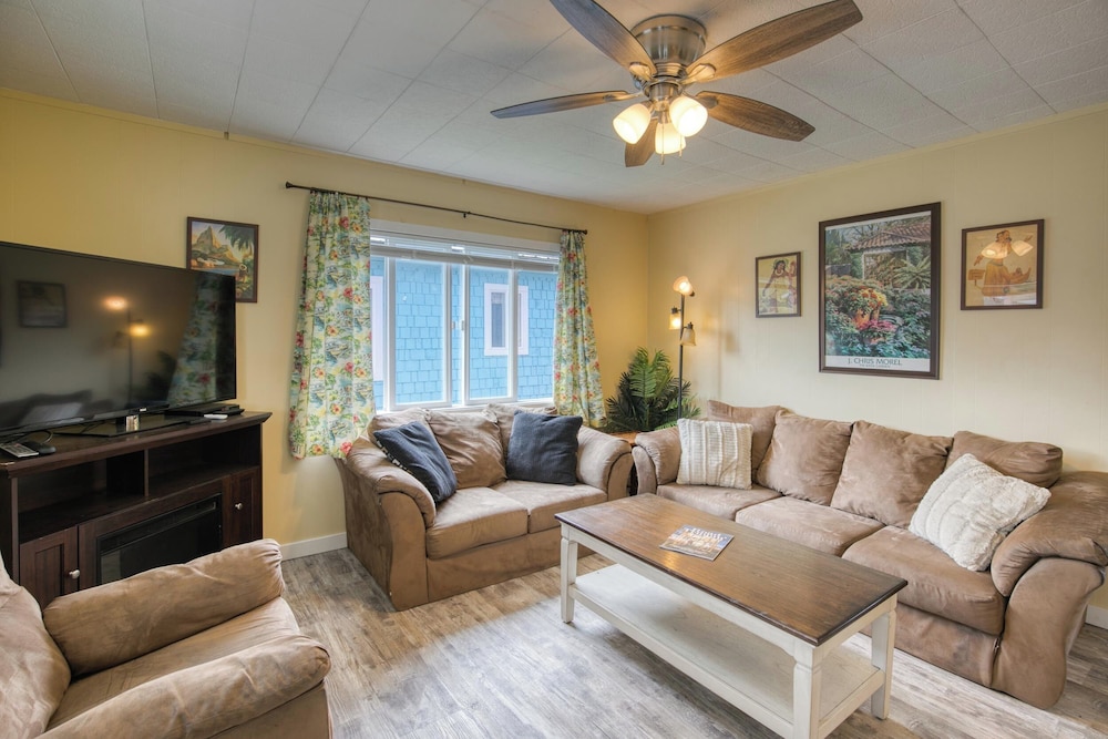 Ocean Spray Beach Resort - photo 8