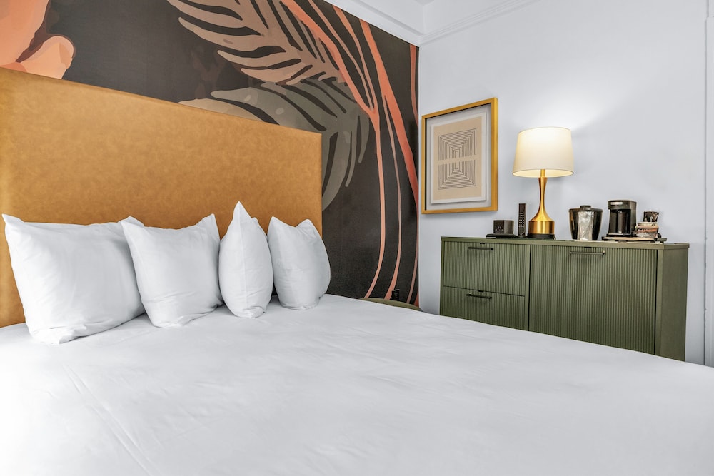 Nob Hill Hotel - photo 33