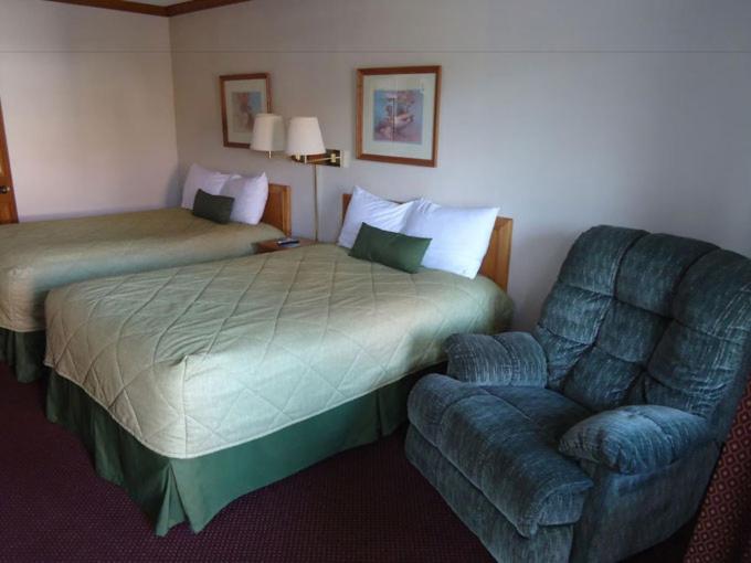 Indy Speedway Inn - photo 10