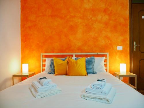 Casa Chicca Sanremo Bilocale Con Parcheggio Privato — 4-Star Luxury Hotel in San Remo, Italy