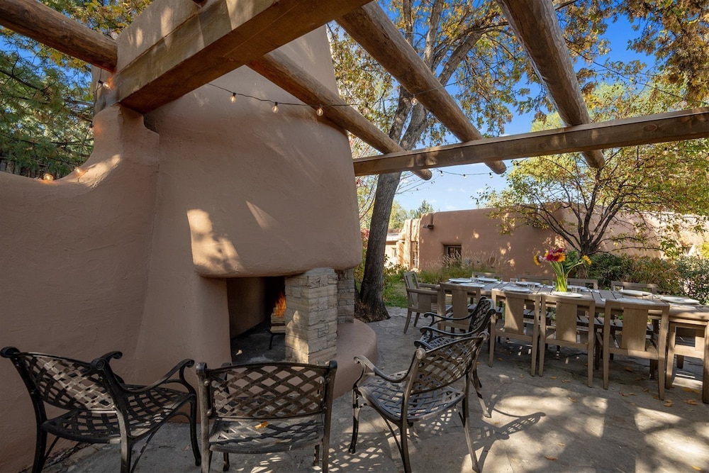 La Joya Spacious and Historic Downtown Jewel - photo 62