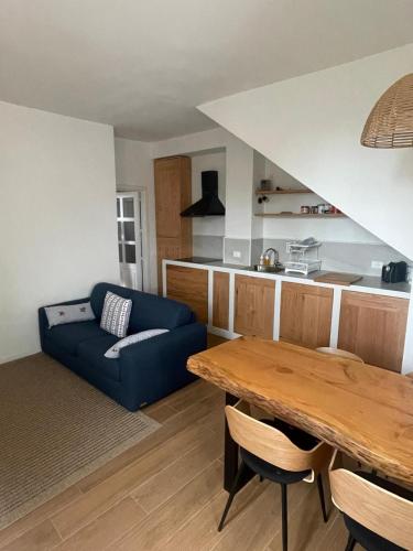 Lovely Village House 22088035 — Ustica