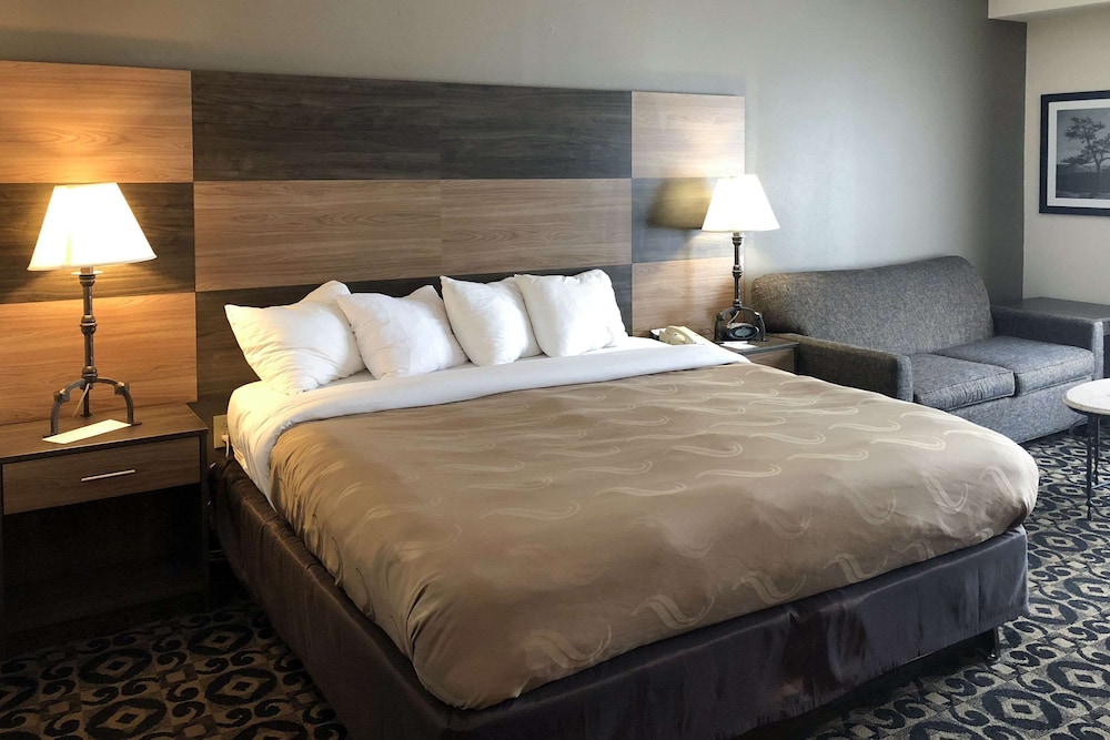Quality Inn & Suites Boone University Area - photo 16