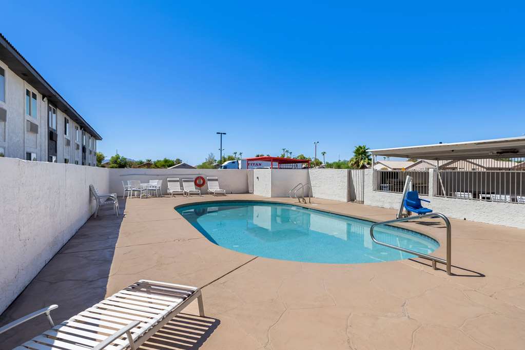 Super 8 by Wyndham Goodyear Phoenix Area - photo 14