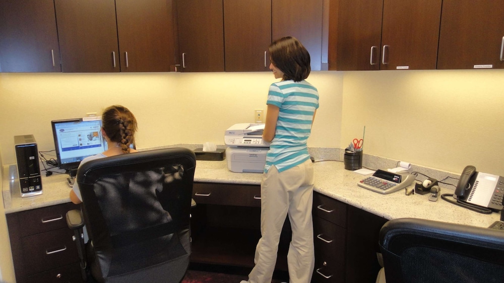 Hampton Inn Ozark - photo 34