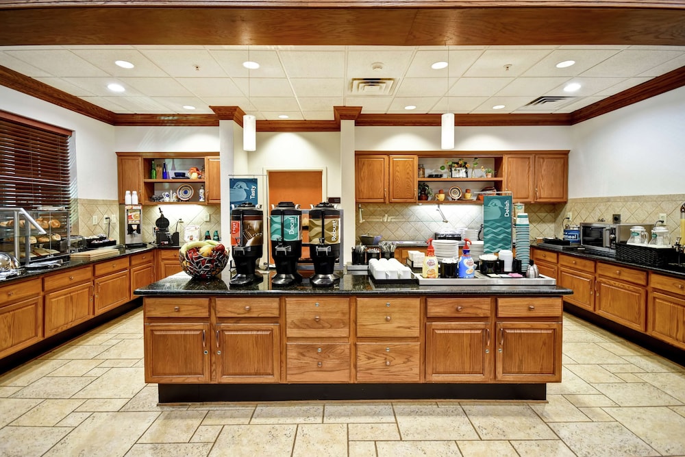 Homewood Suites by Hilton Cincinnati Milford - photo 44
