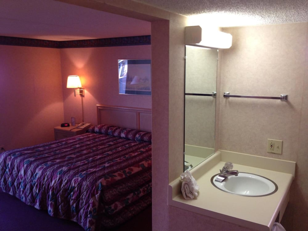 Green Valley Motel - photo 14