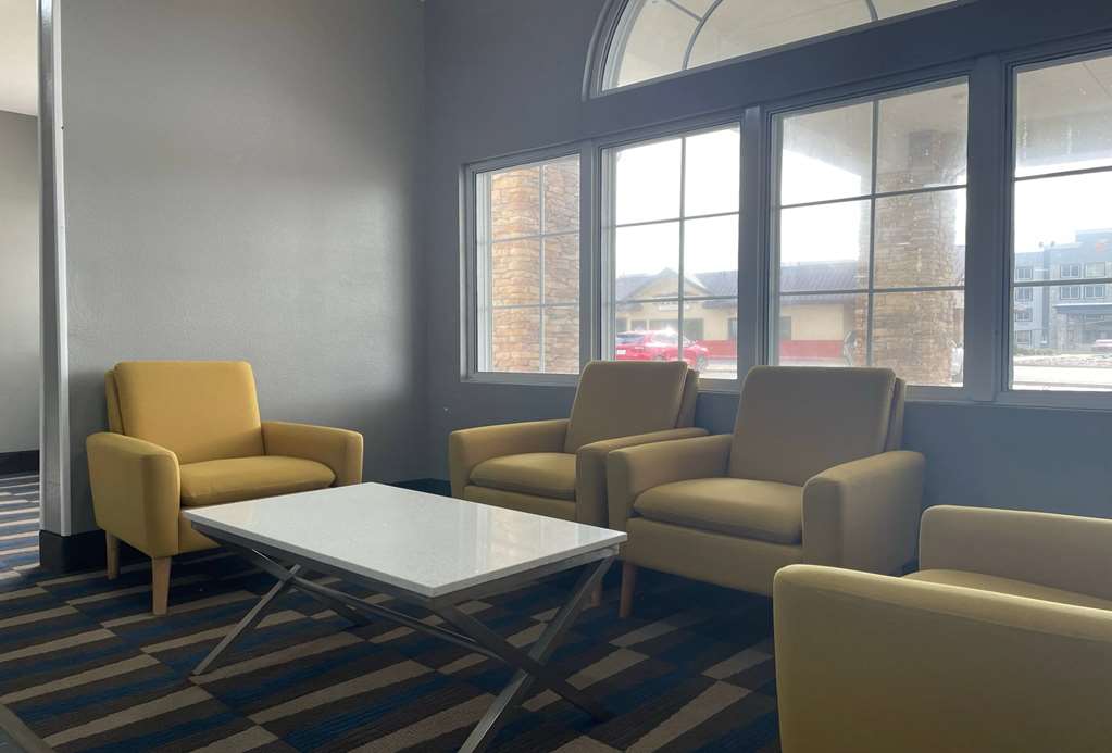 Microtel Inn & Suites by Wyndham Bossier City - photo 12