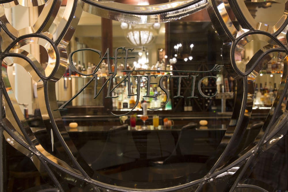 Hotel Majestic - photo 22