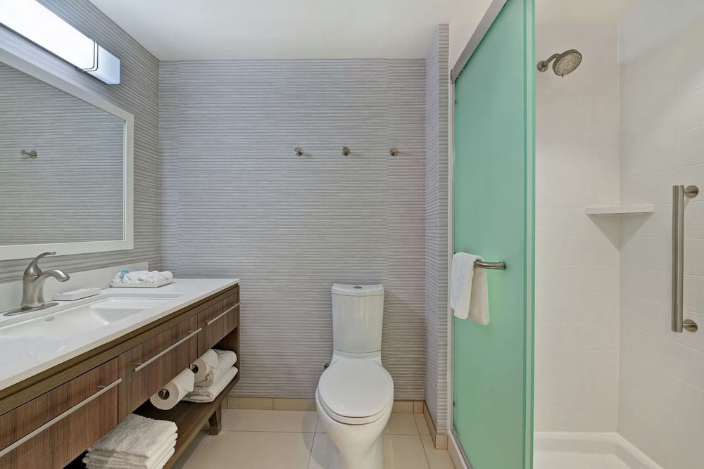 Home2 Suites by Hilton West Palm Beach Airport FL - photo 24