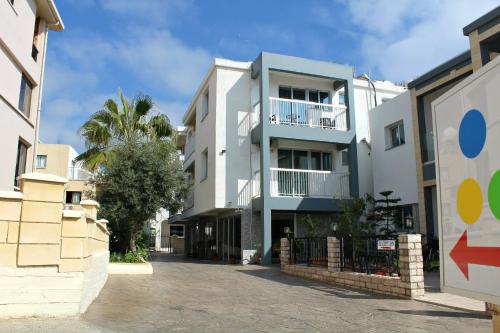 Maria Zintili Apartments