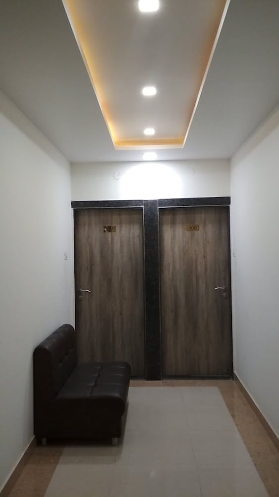 Hotel Galaxy Palace — Bareilly — photo 2