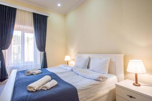 Old Town Booking Apartment
