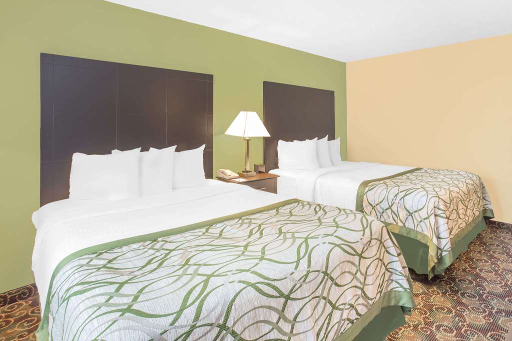 Baymont by Wyndham Holland - photo 8