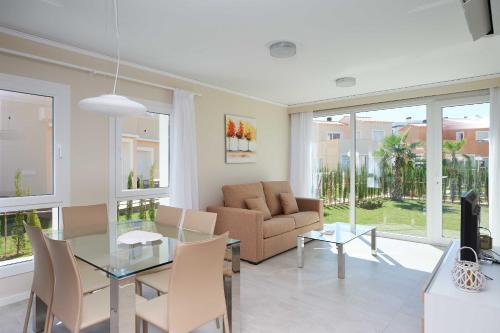 Moss Rose by Oliva Nova in Oliva, Spain