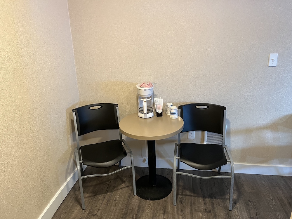 Heidis Inn Ilwaco - photo 6