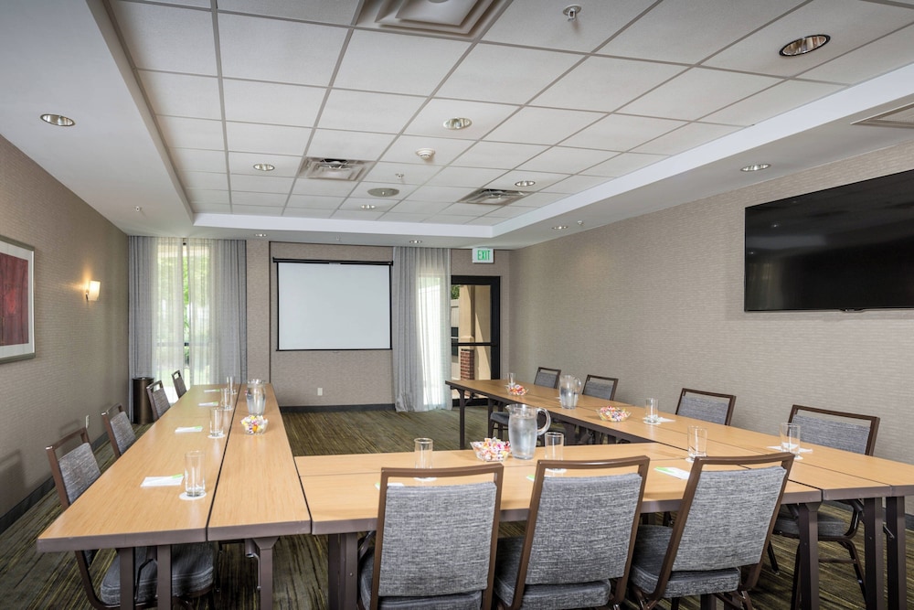 Courtyard by Marriott Bangor - photo 18