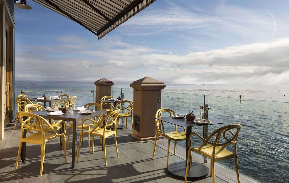Monterey Plaza Hotel & Spa - photo 70