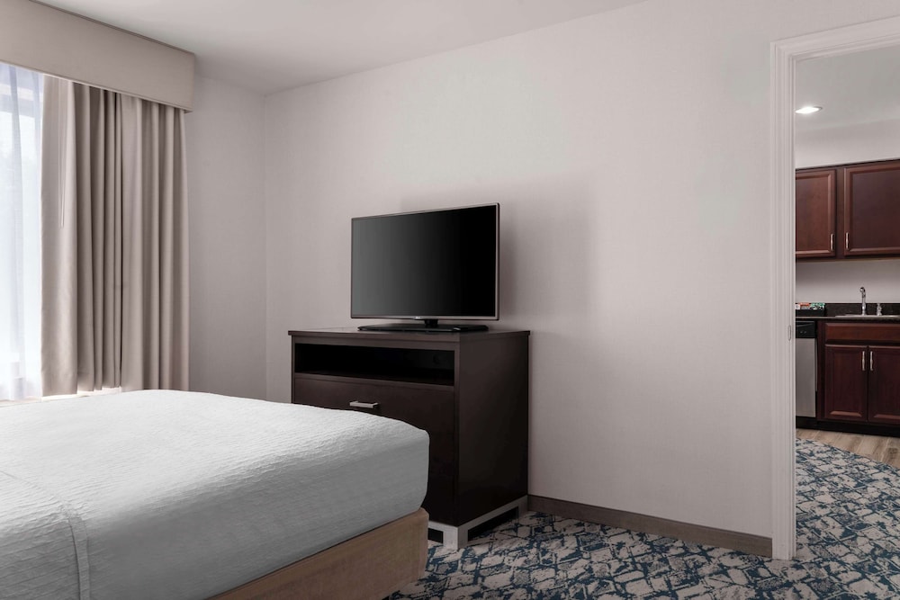 Homewood Suites by Hilton Boston Cambridge Arlington MA - photo 11