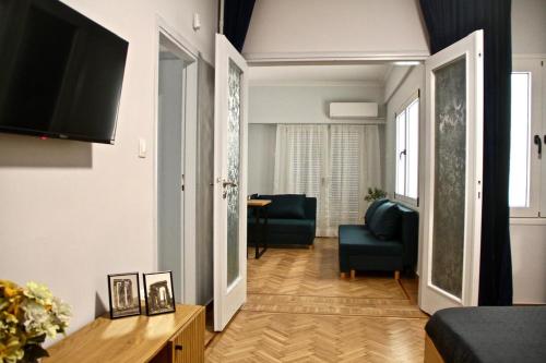 Apollo & Nike 1952 2025 — 4-Star Luxury Hotel in Athens, Greece