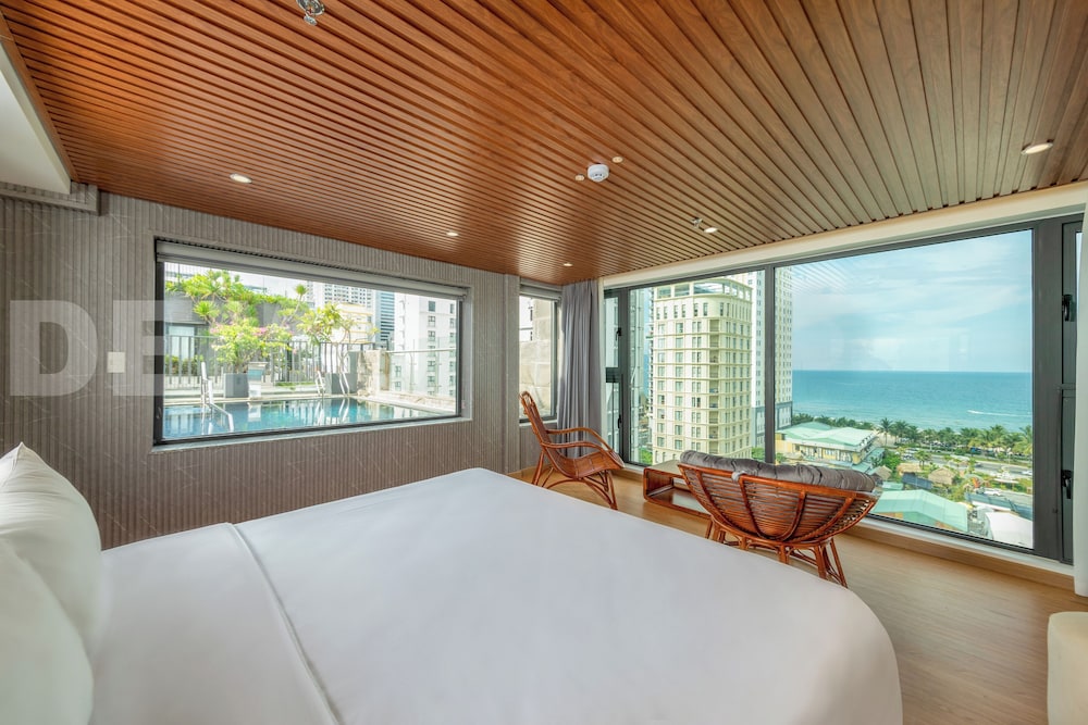 The Sun Hotel & Apartment — 4-Star Luxury Hotel in Da Nang, Vietnam
