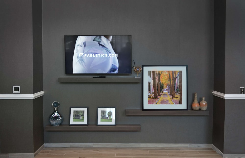 Hampton Inn & Suites Philadelphia Media - photo 3