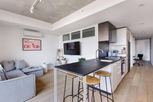 Cin Cin Richmond Retreat Near MCG & Eateries — 4-Star Luxury Hotel in Melbourne, Australia