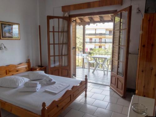 Anastasia pet-friendly hotel Ano Lekhonia