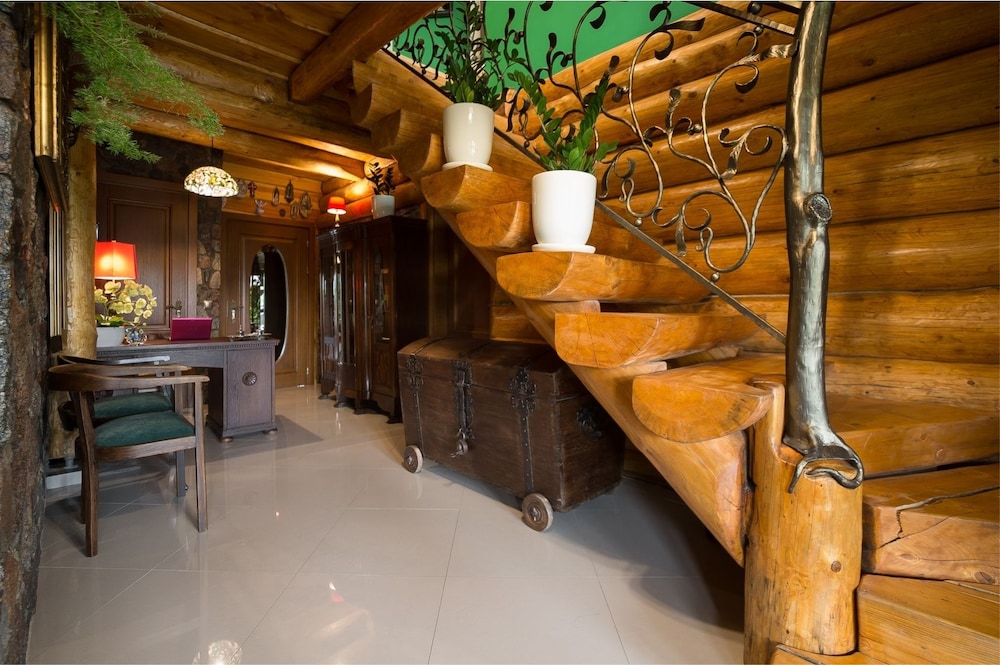 RetroHouse Adults Only — Reda — photo 2