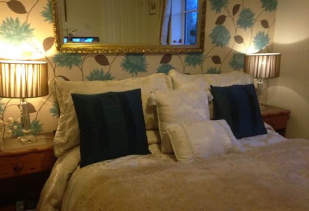 Abodes B&B — 4-Star Luxury Hotel in Oxford, United Kingdom