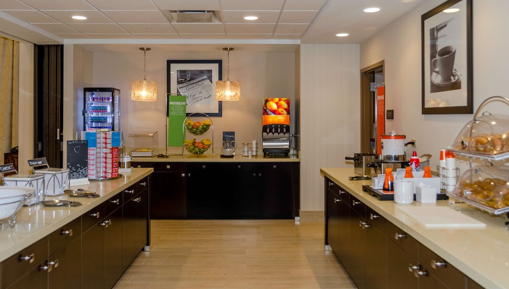 Hampton Inn & Suites New Albany Columbus - photo 21