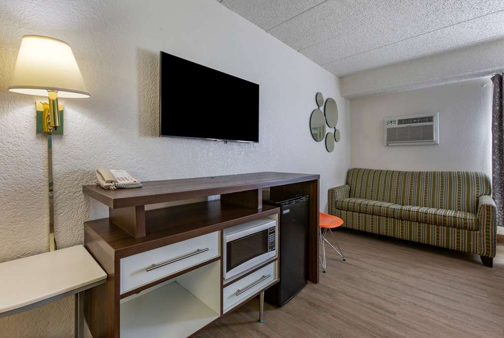 Howard Johnson by Wyndham Billings - photo 35
