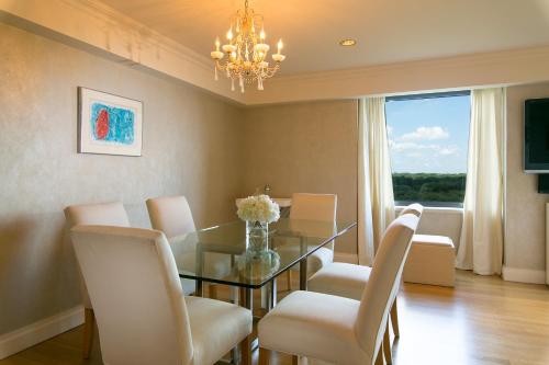 Central Park South Deluxe Studio - photo 12