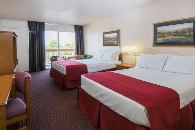 Knights Inn Temple - featured photo