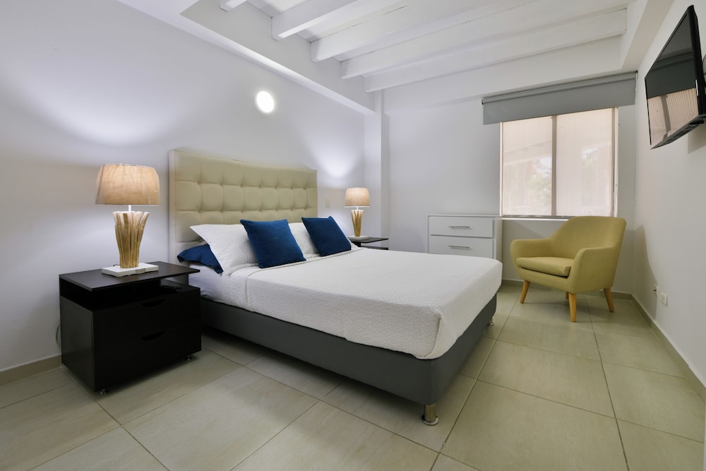 Edificio Bay Point Apartamento 403 — 4-Star Luxury Hotel in San Andres, Colombia