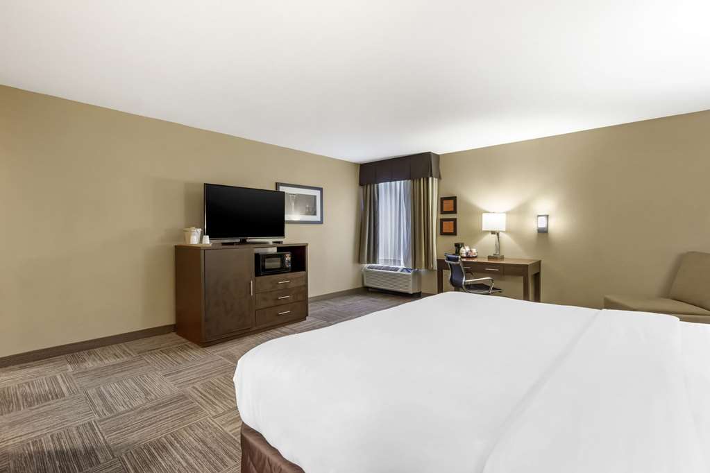 Comfort Inn & Suites Sea Tac Airport - photo 17
