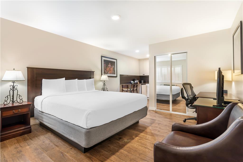 Best Western Rose Garden Inn - photo 31