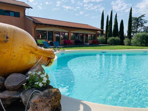 Villa Giuseppe Bernabei Guest House — 4-Star Luxury Hotel in Marino, Italy