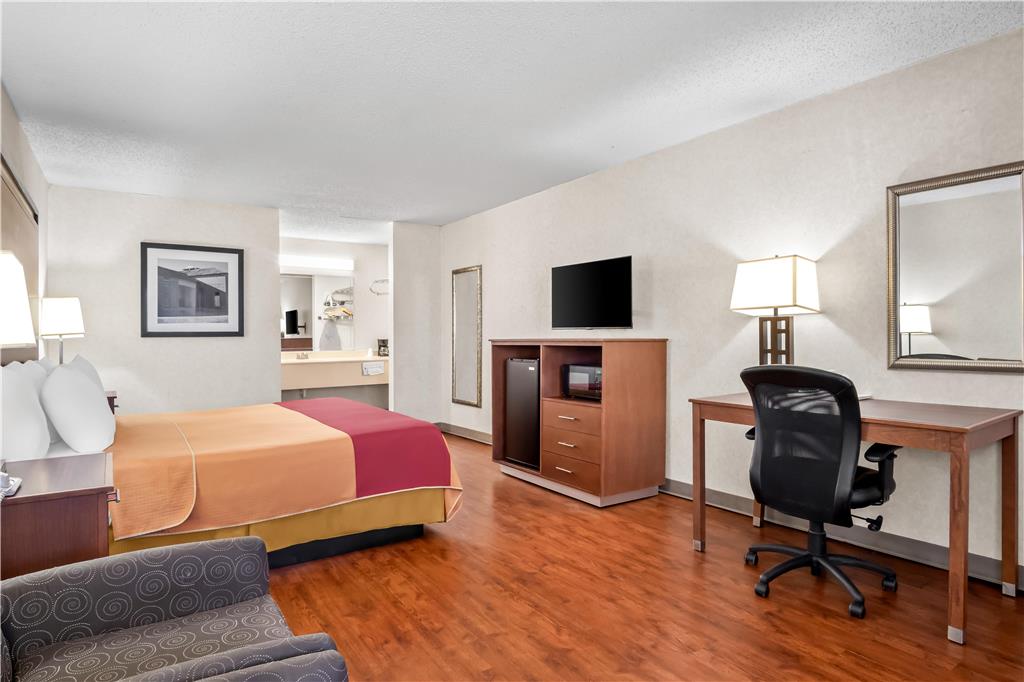 Americas Best Value Inn Midlothian Cedar Hill - photo 7