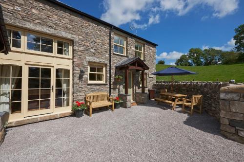 Spring Cottage — 4-Star Luxury Hotel in Kendal, United Kingdom